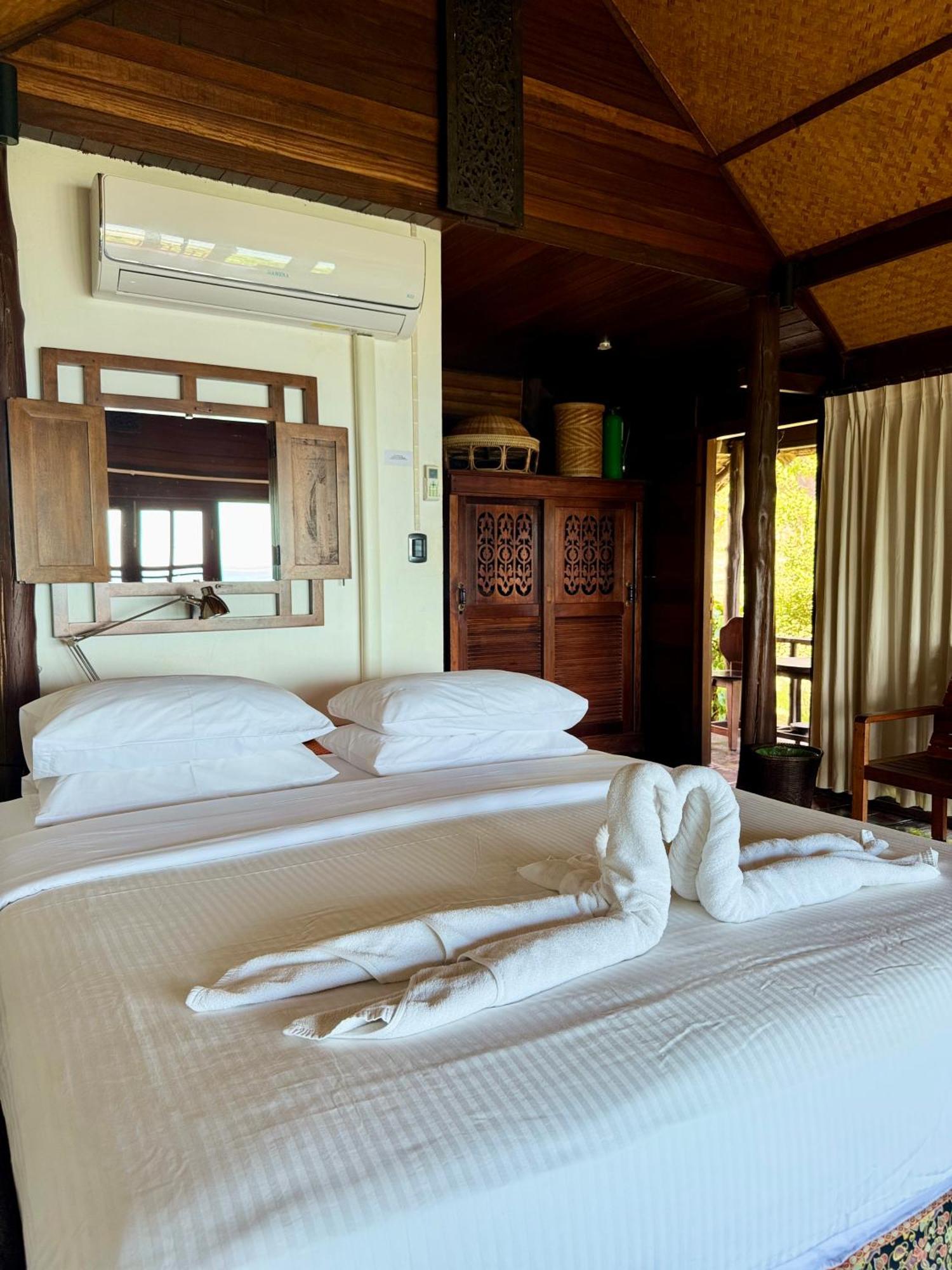 Glass Cottage บ้านวกตุ่ม ภายนอก รูปภาพ